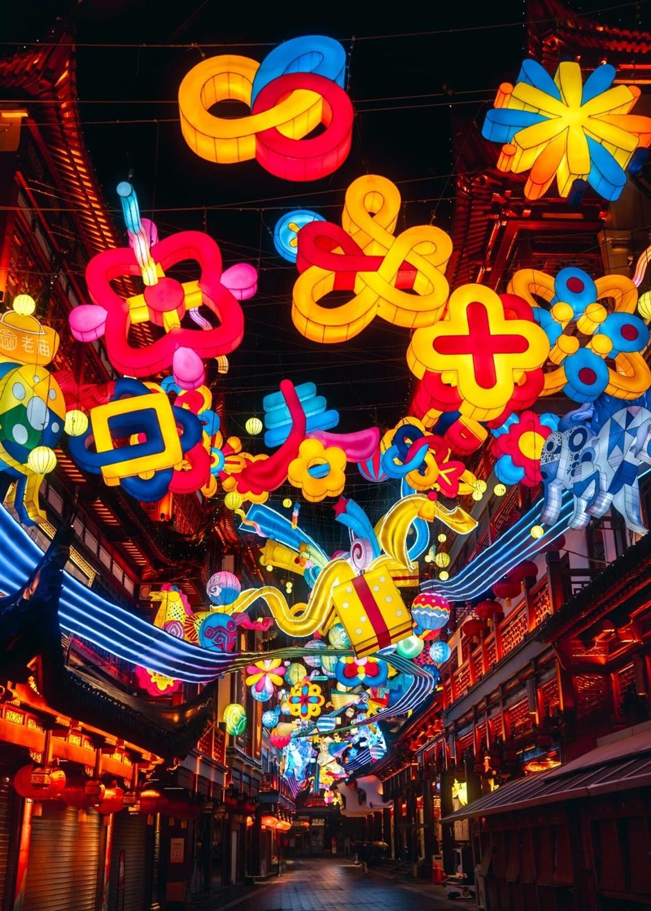 2026上海豫园灯会盛大启幕!点亮