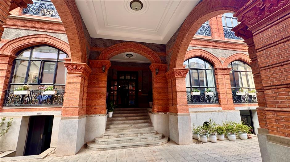 [Open Sesame] Yo... Expats CAN Use Community Centers – a Guide!