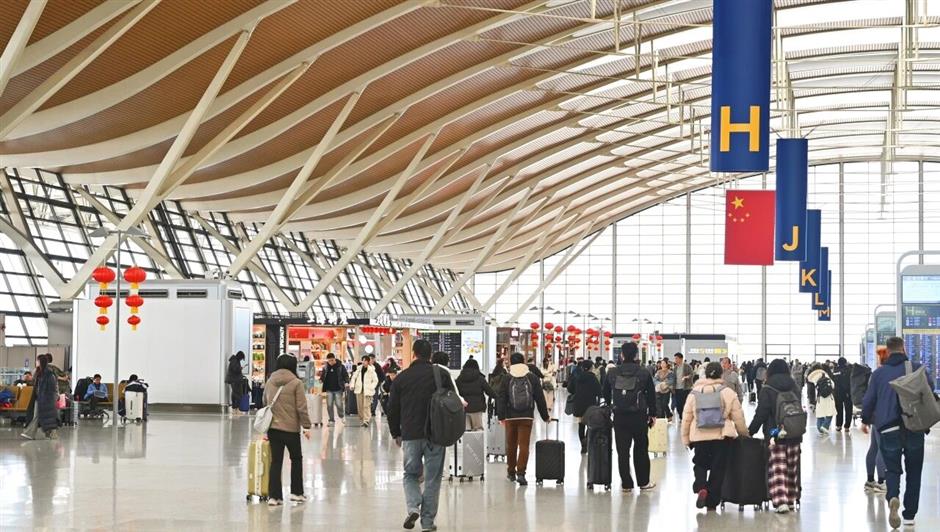 Shanghai Airports Boost Services for International Travelers Ahead of Spring Festival