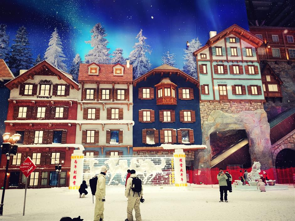 From Ice Sculptures to Fireworks, Lingang Ready for Chinese New Year