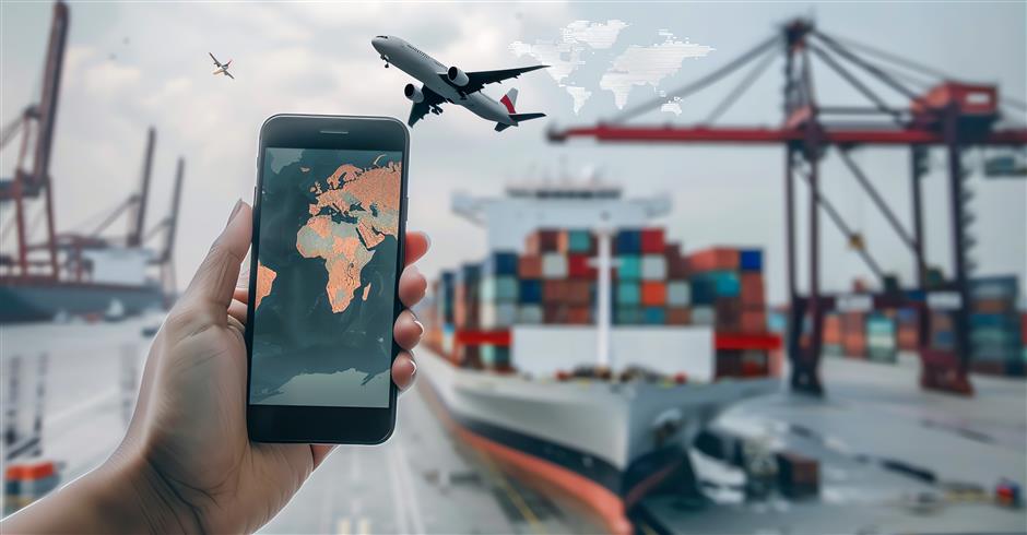 City Urged to Hasten Development of Overseas Warehouses