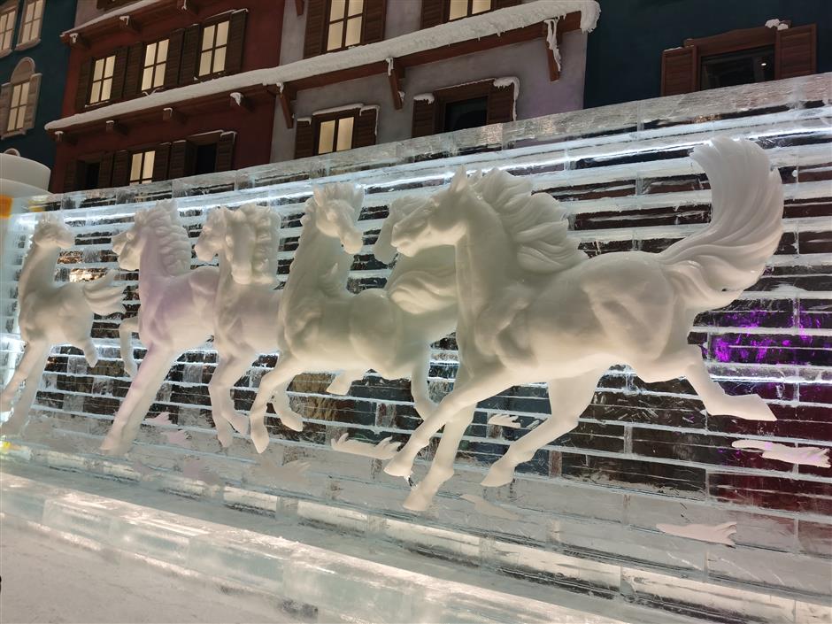 From Ice Sculptures to Fireworks, Lingang Ready for Chinese New Year