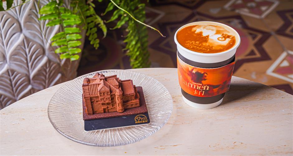 绝美!开在城堡里的咖啡馆!