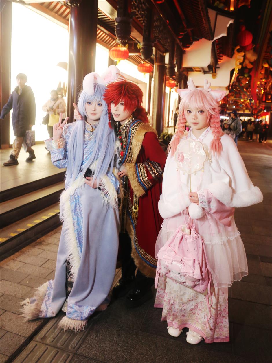 [Hai Streets] Gardens, Snacks, Tea Houses and More at Yuyuan