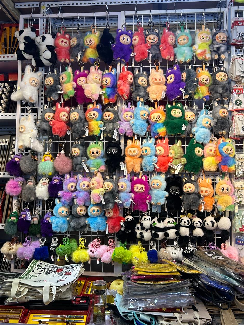 [Hai Streets] Gardens, Snacks, Tea Houses and More at Yuyuan