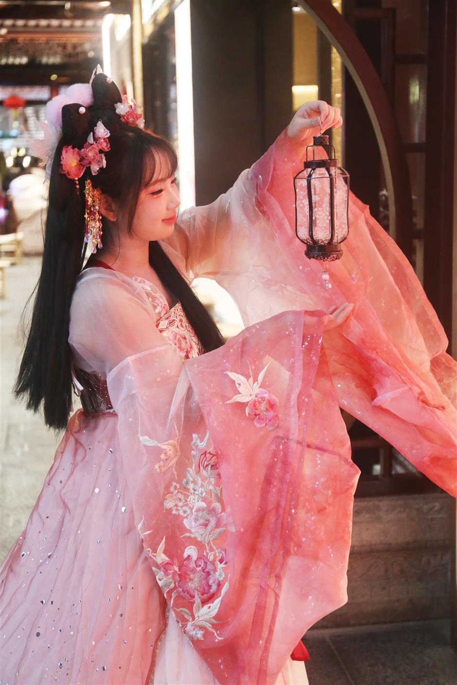 [Hai Streets] Gardens, Snacks, Tea Houses and More at Yuyuan