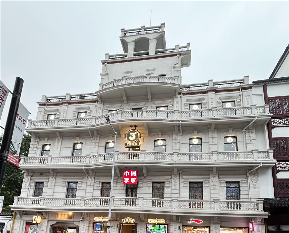 [Hai Streets] Gardens, Snacks, Tea Houses and More at Yuyuan