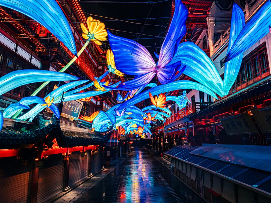 [Hai Streets] The 30-Year Evolution of Yuyuan's Lantern Festival