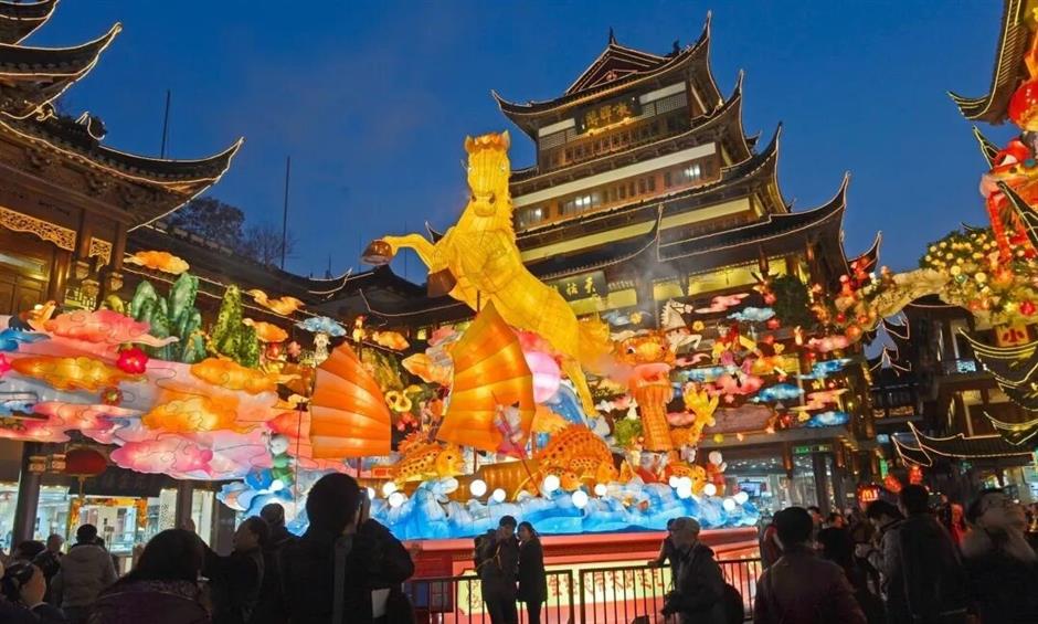 [Hai Streets] The 30-Year Evolution of Yuyuan's Lantern Festival