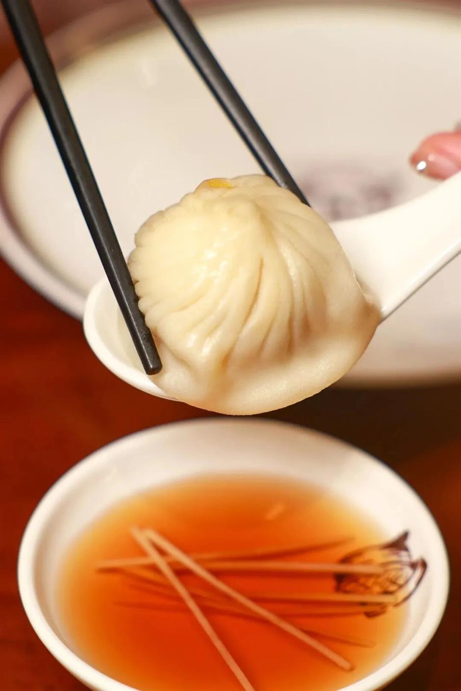 [Hai Streets] The Big Guide on What To Eat at Yuyuan Garden