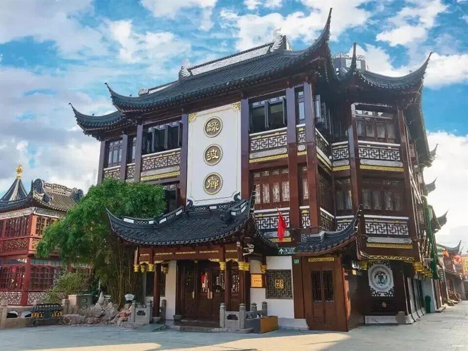 [Hai Streets] The Big Guide on What To Eat at Yuyuan Garden