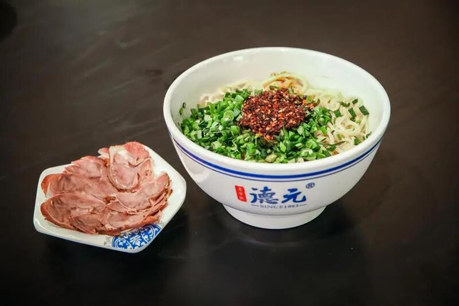 [Hai Streets] The Big Guide on What To Eat at Yuyuan Garden