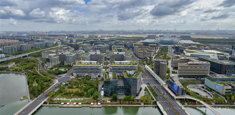 Hongqiao Leads Shanghai in Cross-Border E-Commerce with Smart Digital Supervision