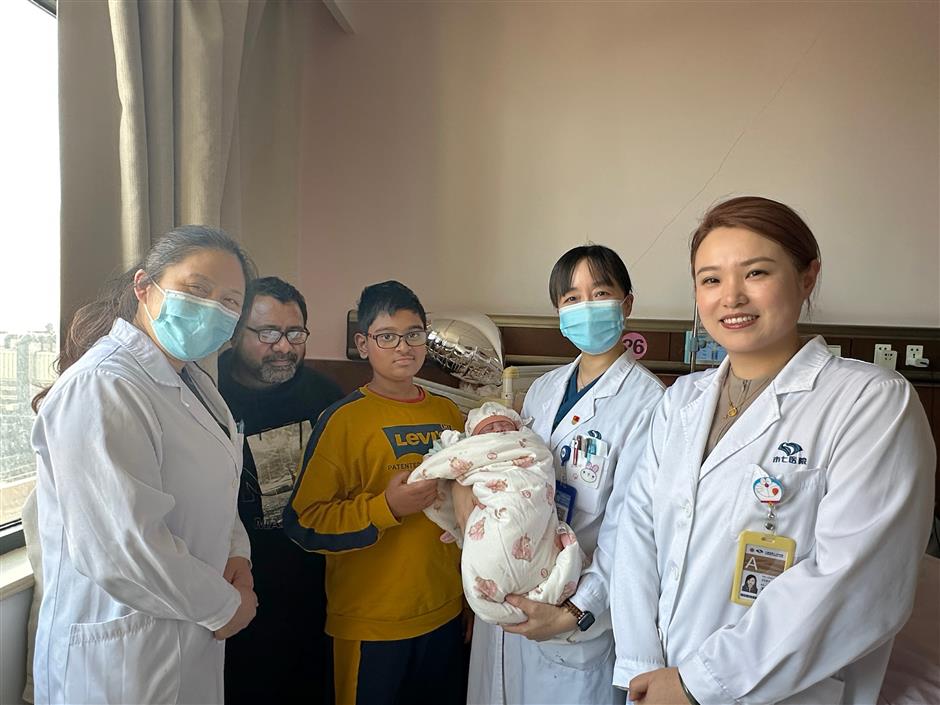 [Expats & Ailments] Bangladeshi Woman with Miscarriage History Has Baby After TCM Therapy