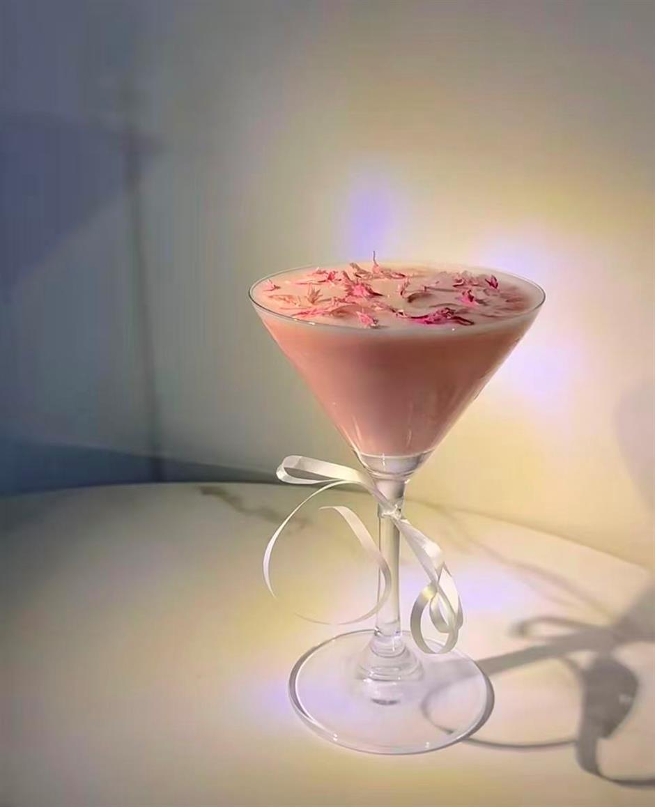 Cozy Up with These Delicious Winter Warmers – Save This!