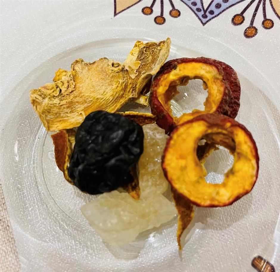 Cozy Up with These Delicious Winter Warmers – Save This!