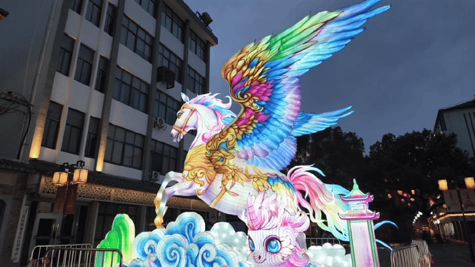 A Season of Lanterns and Lively Markets