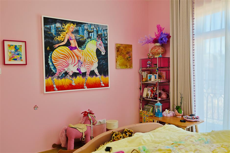 A Cozy Eclectic Home Where Art Holds a Life Story