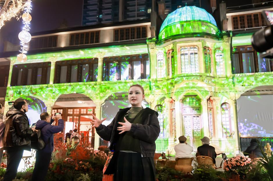 Expats Enjoy Spring Festival Fun in Jing'an