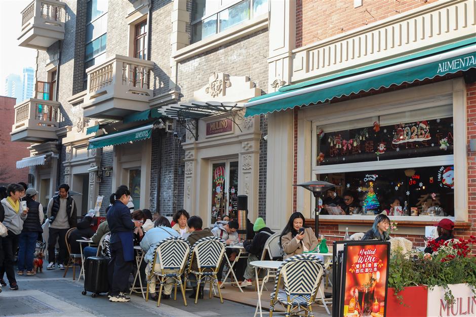 [Hai Streets] Did You Know You Can Shop Duty Free on Nanjing Road?