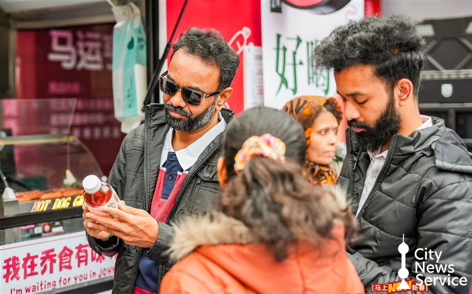 Nanjing Road Spring Festival Market Opens at Century Square