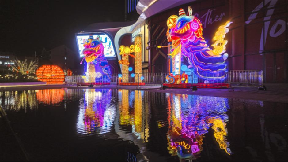 莘庄灯会昨晚亮灯!攻略来了→