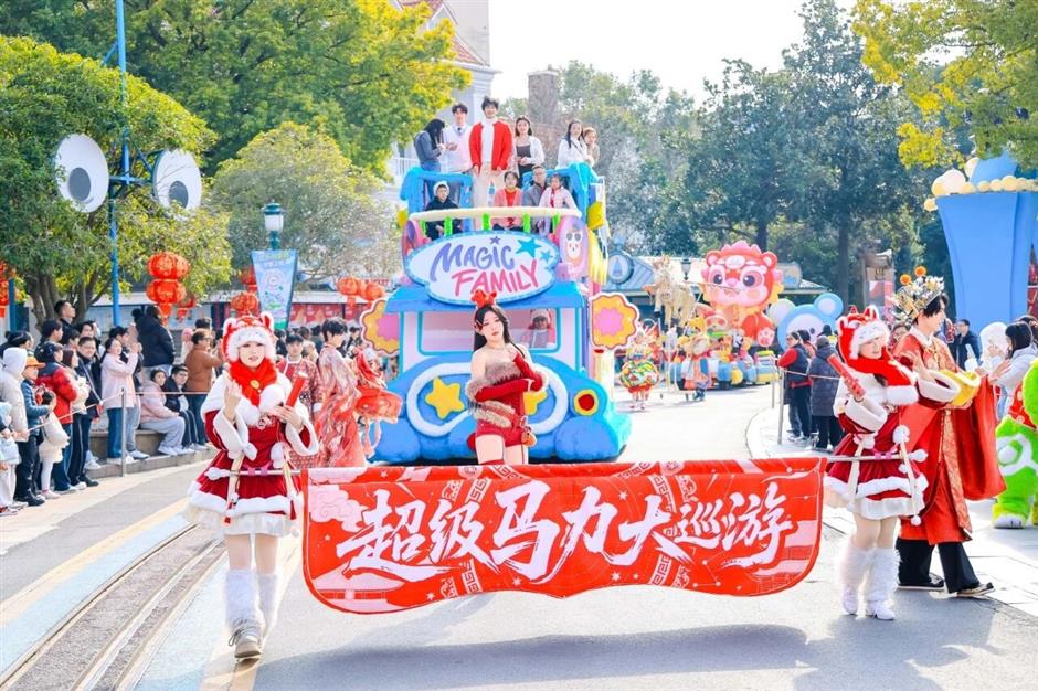 划重点!上海欢乐谷春节限定演艺观赏攻略→