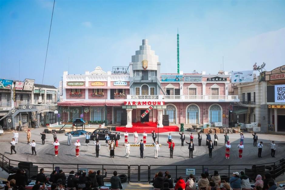 划重点!上海欢乐谷春节限定演艺观赏攻略→