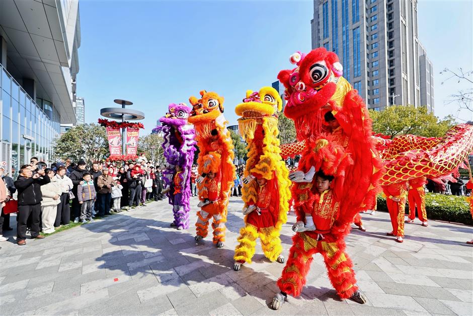 Tourist Numbers, Spending Surge as Shanghai Reaps Spring Festival Windfall