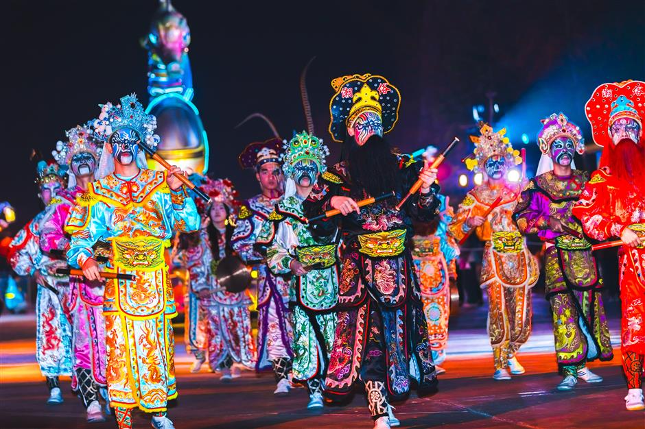 Tourist Numbers, Spending Surge as Shanghai Reaps Spring Festival Windfall