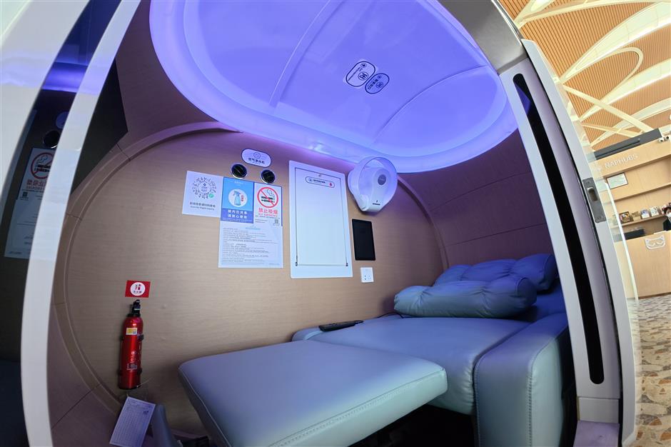 Pudong Airport Details Sleep Cabin Guide for International Travelers
