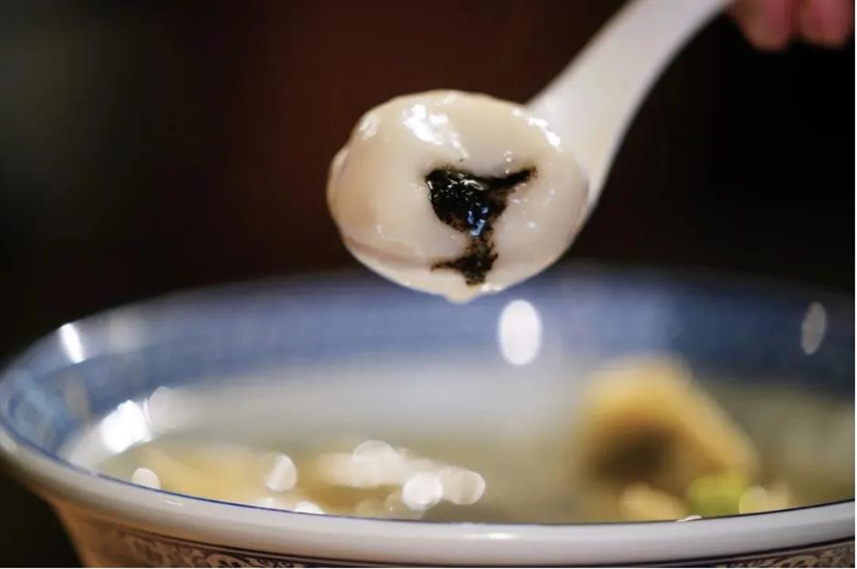 甜咸都有!这份汤团品鉴攻略,带你吃遍老字号!