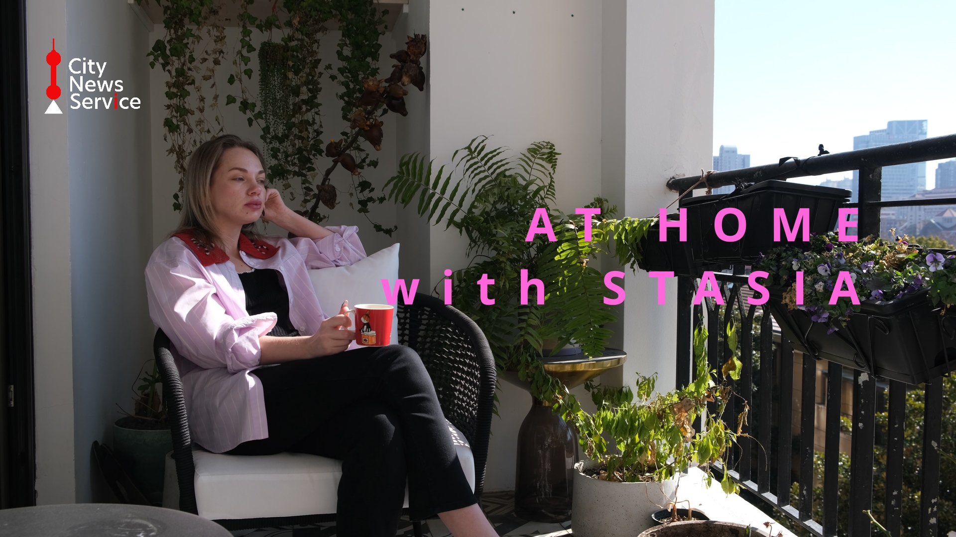 A Cozy Eclectic Home Where Art Holds a Life Story