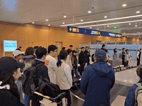 First Resumed Dubai-Shanghai Flight Lands, Bringing Home Stranded Travelers