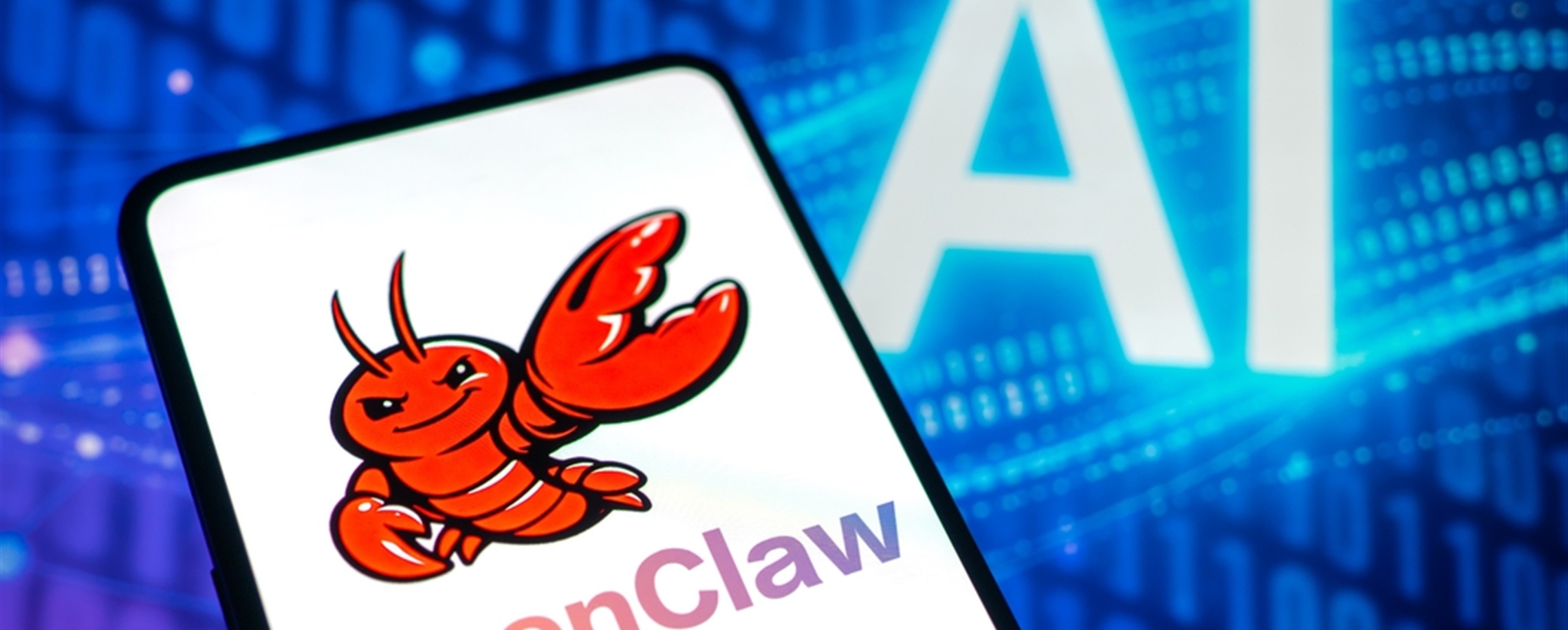 Latest Hot Tech Sensation Clamps Its Claws Into Public Fancy