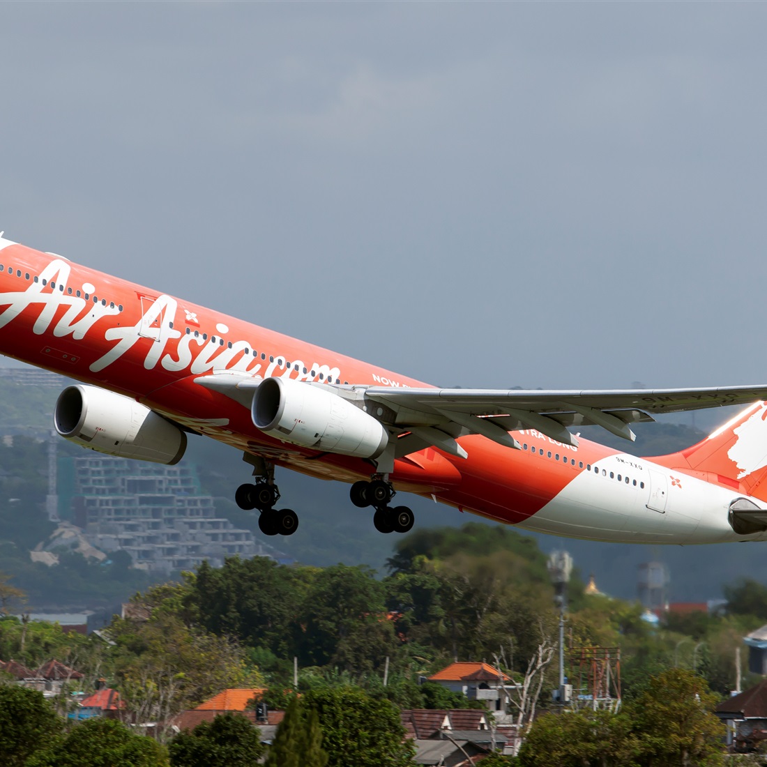 AirAsia Ground Staff Dismissed After Discrimination Complaint
