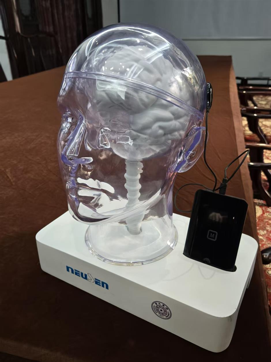 [Big News] SH Just Made Medical History w/Brain-Chip Interface