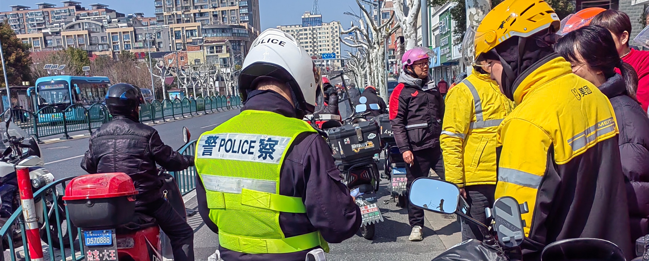 Shanghai Implements New Penalty Rule for Delayed Traffic Fine Payments