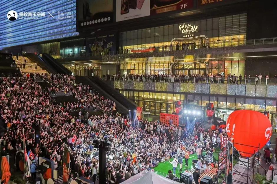 Shanghai's Juicy Burger Fest Returns March 20–22