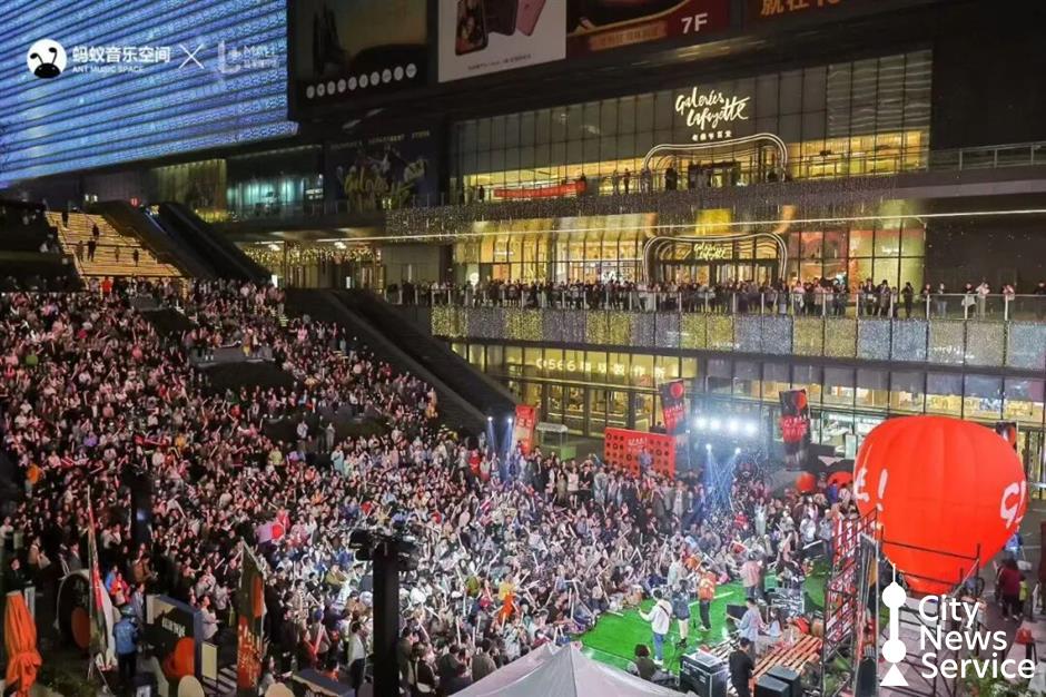 Shanghai's Juicy Burger Fest Returns March 20–22