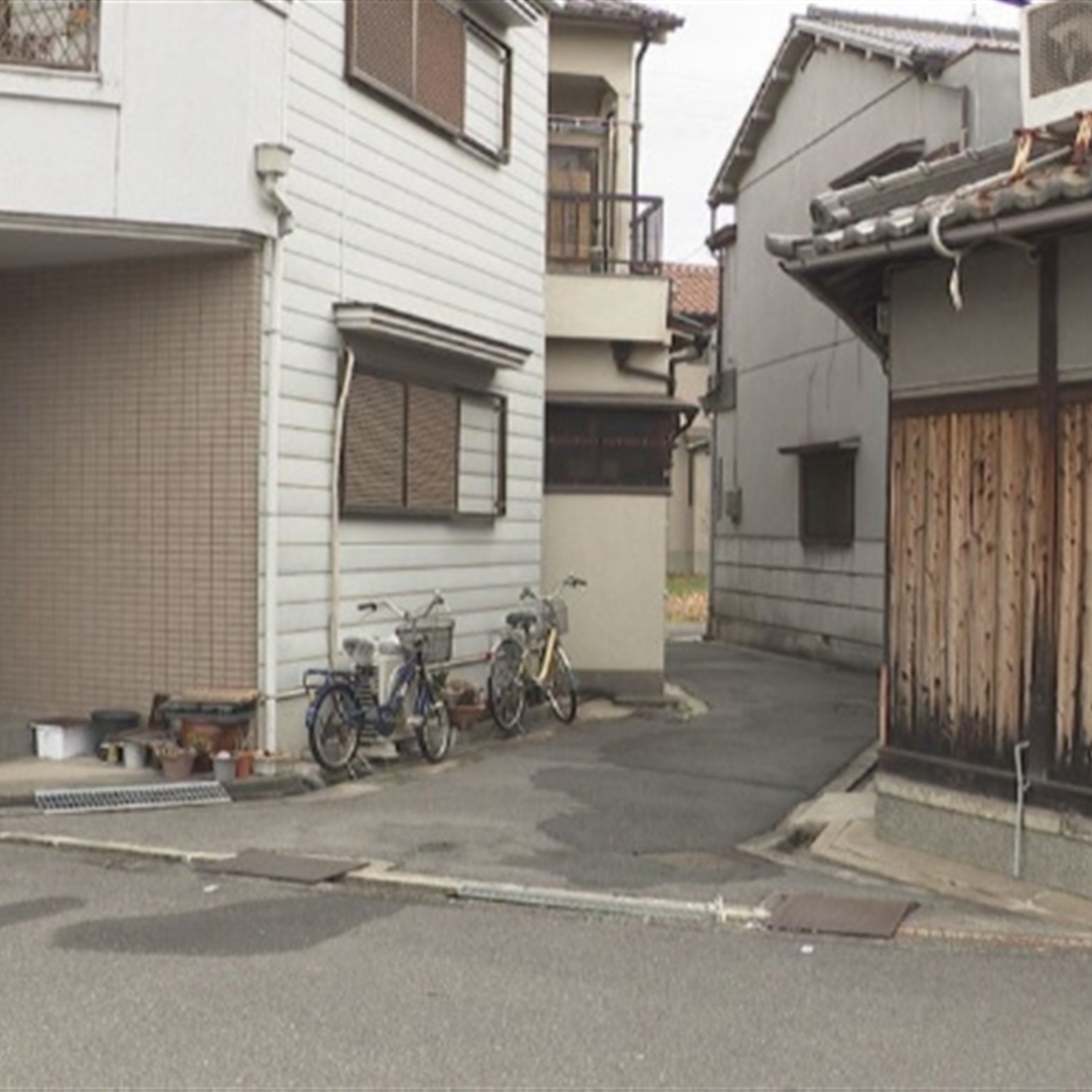 2 Japanese Teens Arrested in Osaka Robbery of Chinese Man