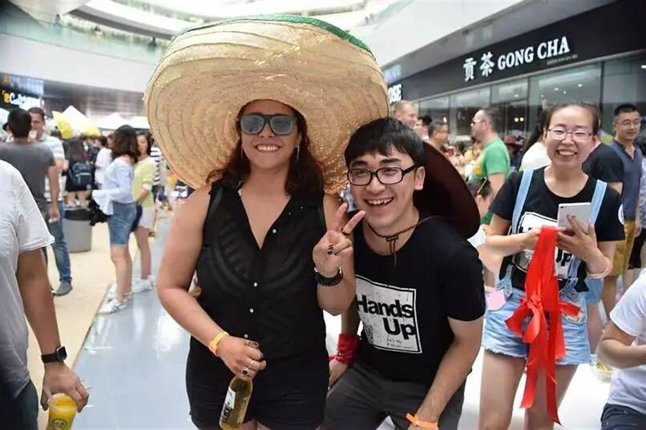 Shanghai's Juicy Burger Fest Returns March 20–22