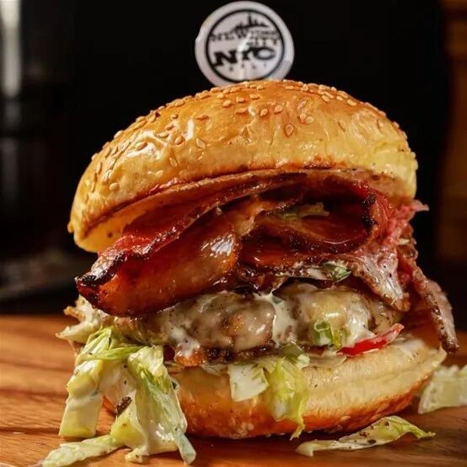 Shanghai's Juicy Burger Fest Returns March 20–22
