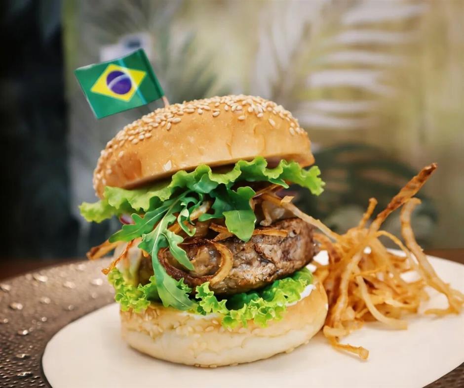 Shanghai's Juicy Burger Fest Returns March 20–22