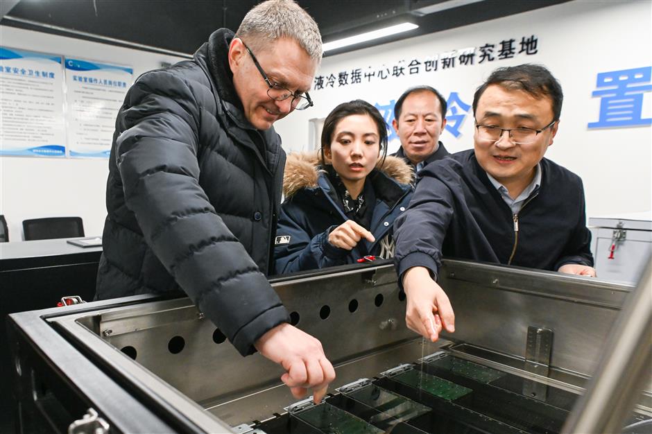 China Taps Northwestern Energy Hub to Power AI Demand in Shanghai