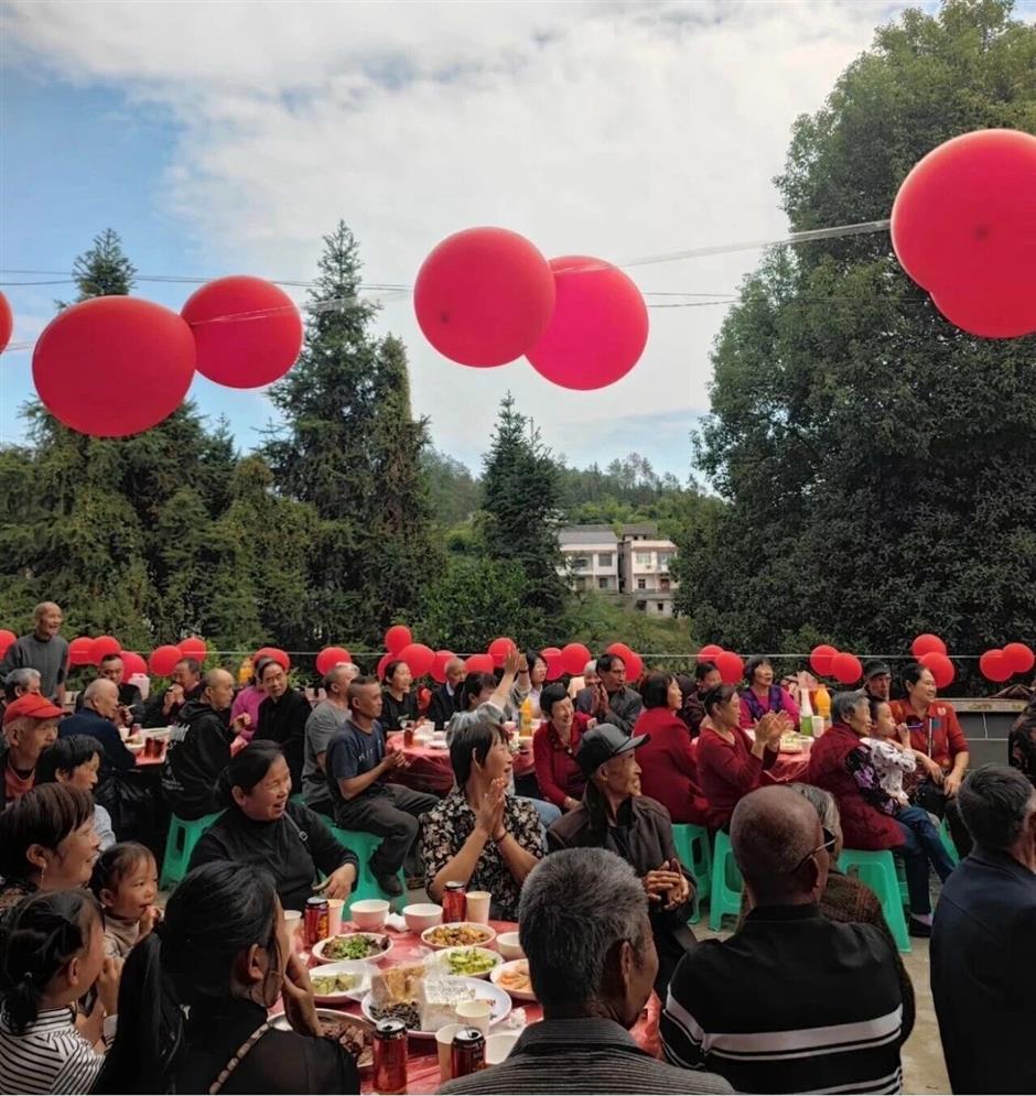 In Rural China, Your Grandma's Birthday Party Is the Hottest Concert in Town