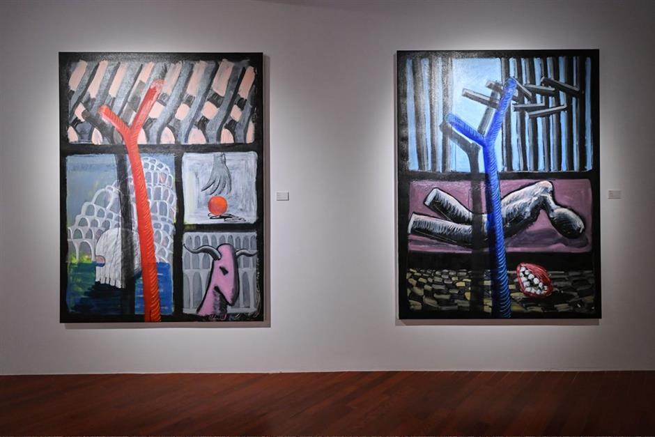 Interpreting 'Parrotgration,' a Parisian urban legend