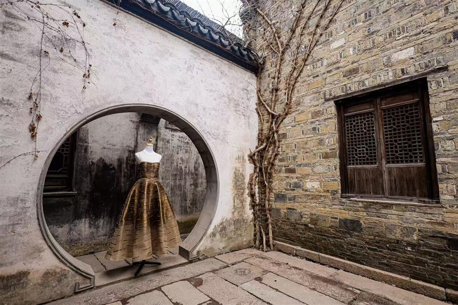 Runways in China's Knitwear Capital Signal a Stylish Economic Shift