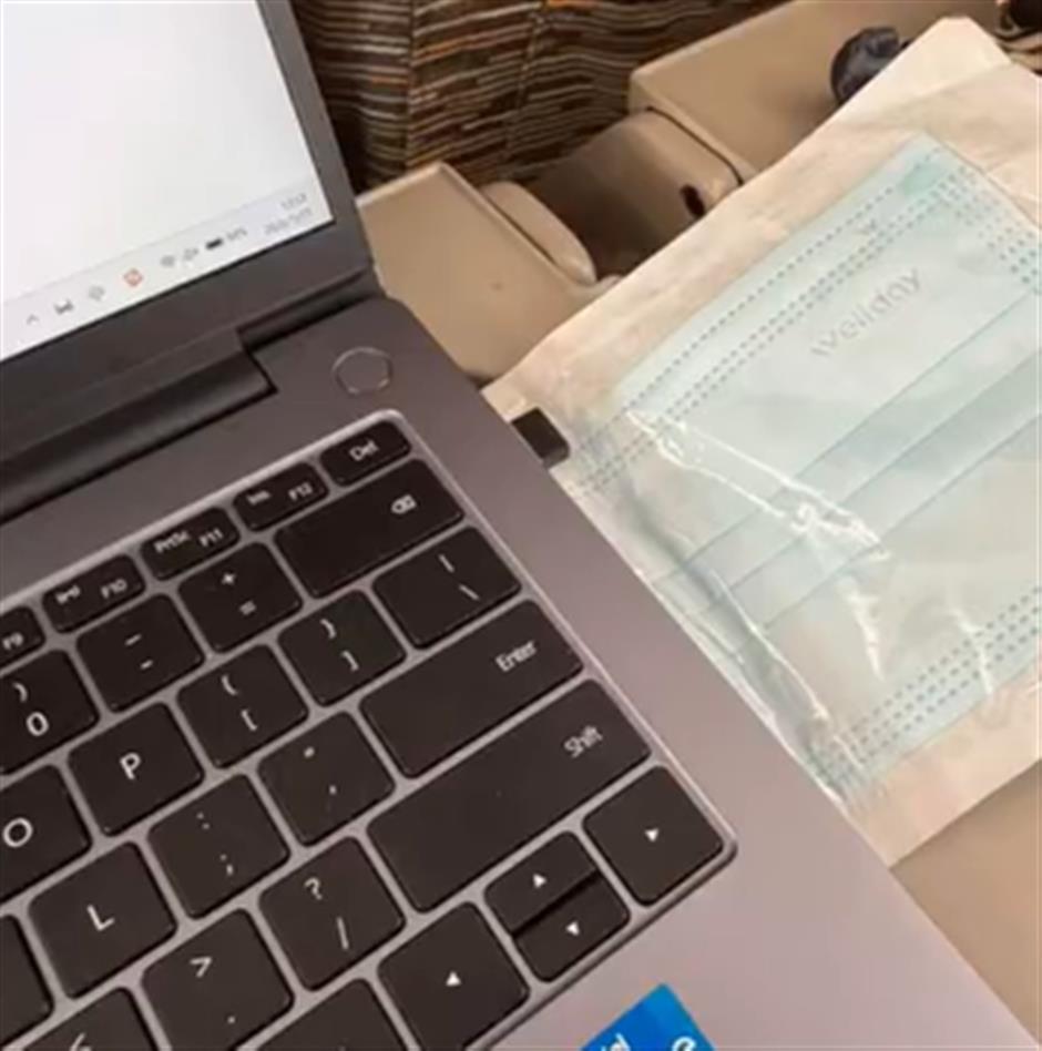 No Full Smoking Ban Planned for Rail Platforms, Authority Says