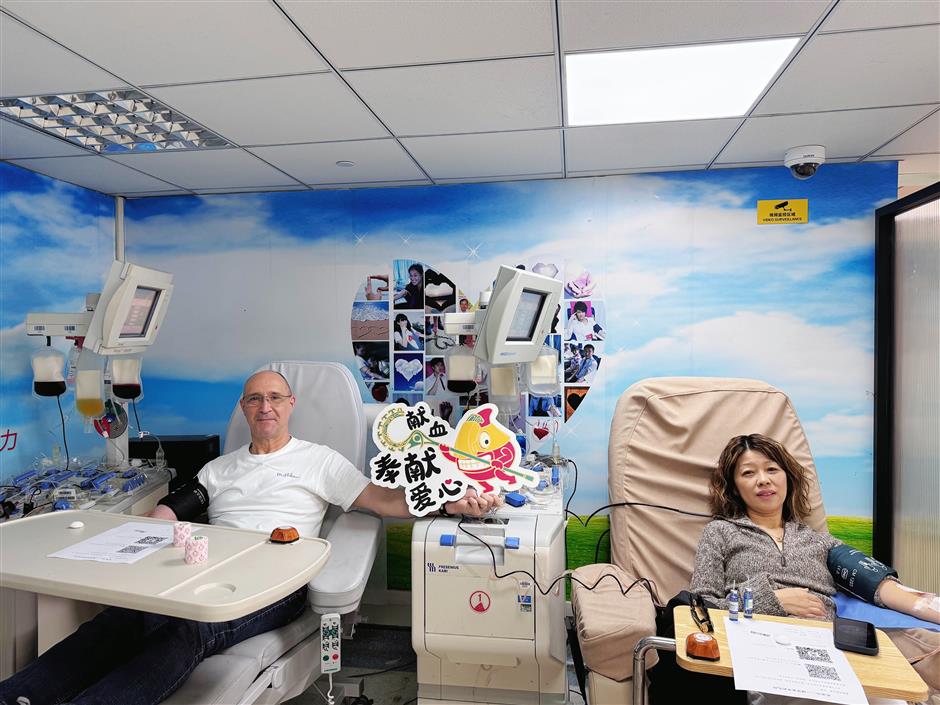Shanghai Recognizes Leaders in Platelet Donation Efforts